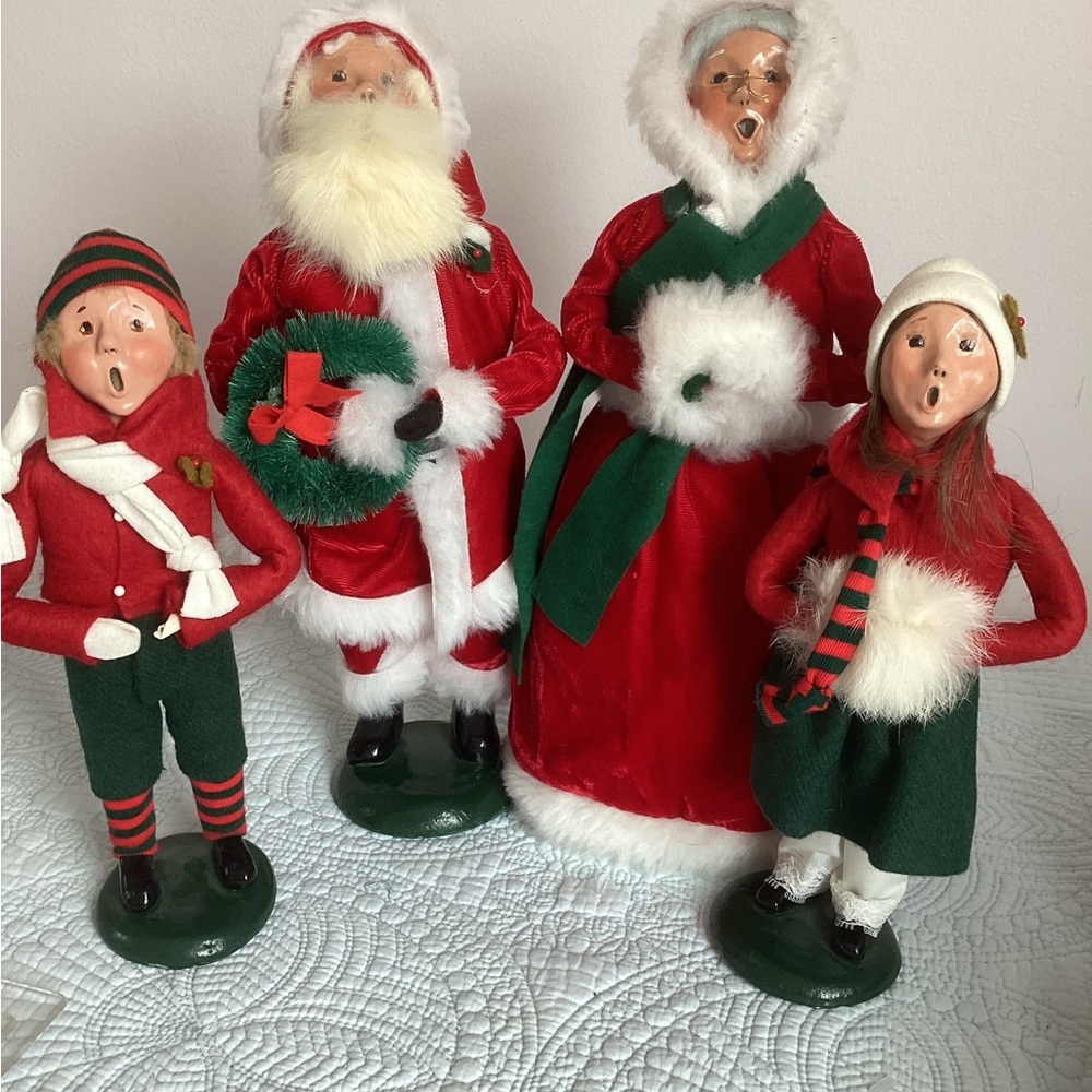 Vintage 1987 Byers Choice “Christmas Carolers”